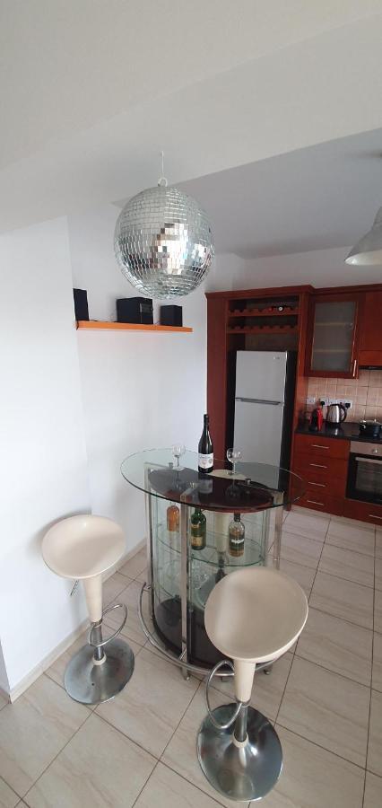Vasilas Holiday Apartment #2 Larnaka Exterior foto