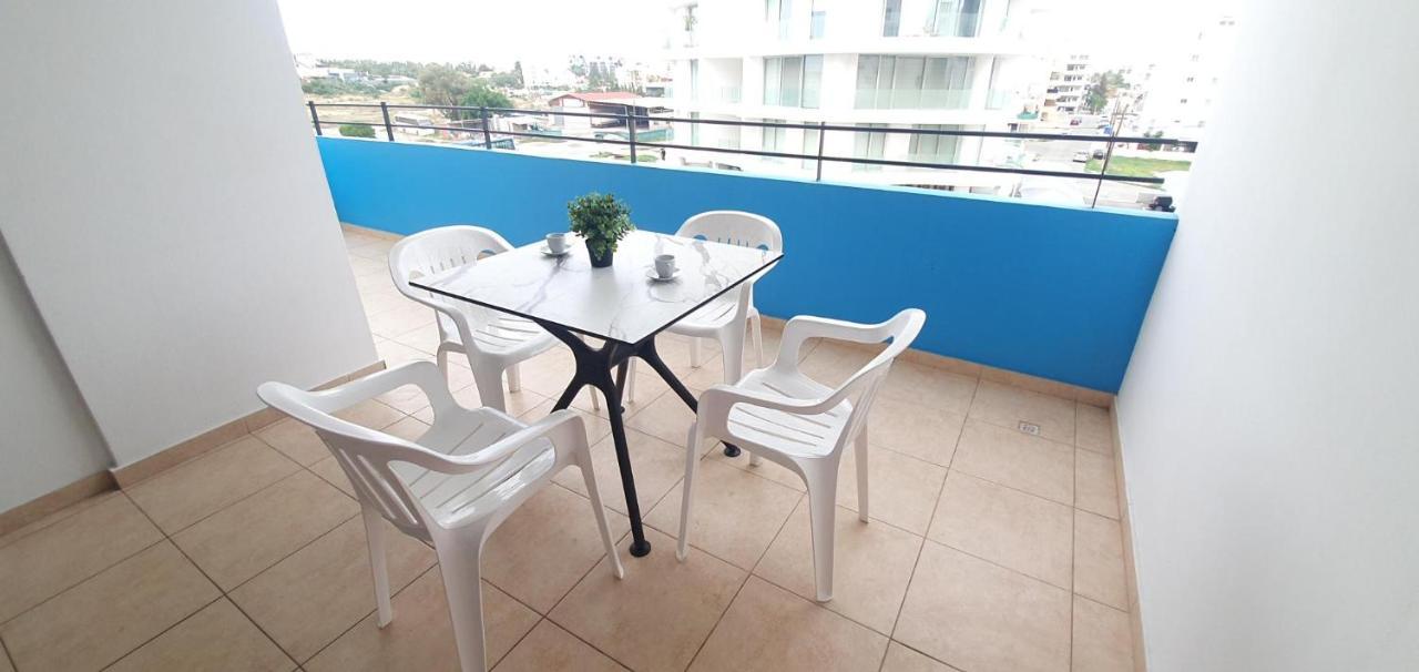 Vasilas Holiday Apartment #2 Larnaka Exterior foto